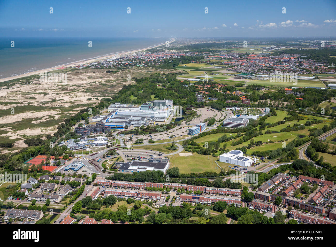 Niederlande, Noordwijk, ESTEC, Europäische Weltraumforschung und Technologie-Zentrum. Luftbild Stockfoto