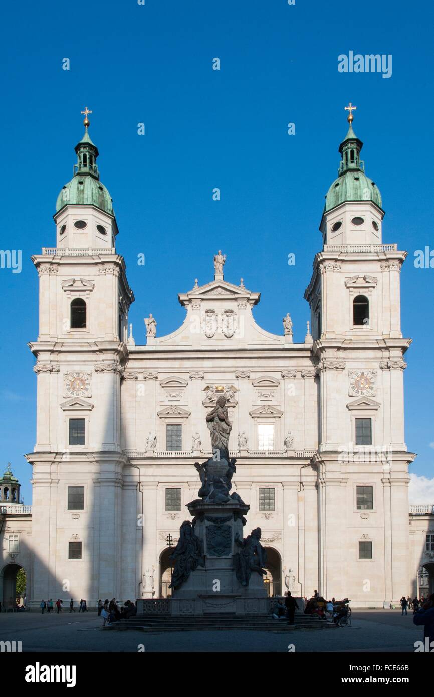 Barocke Westfassade Dom, das historische Zentrum der Stadt Salzburg, ein UNESCO-Weltkulturerbe, Österreich Stockfoto