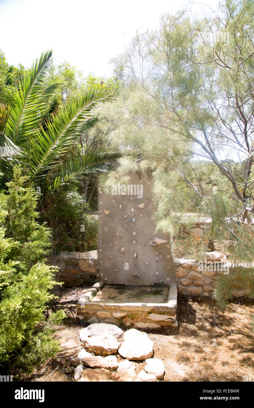 Griechenland Kykladen Aussendusche Im Garten Stockfoto Bild