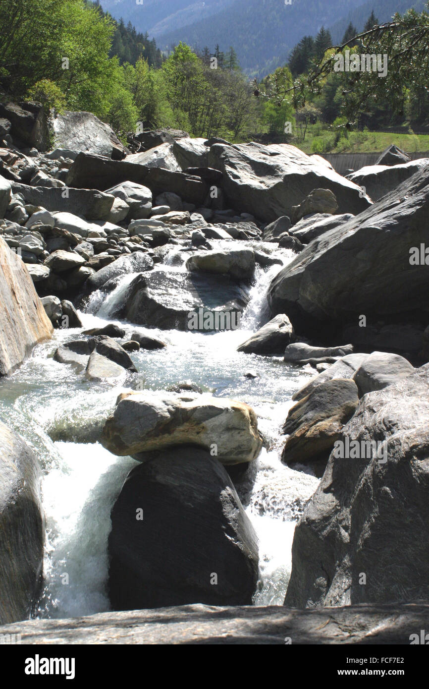 Gebirge, Wasserfall, Wüste, Berge, Fluss Stockfoto