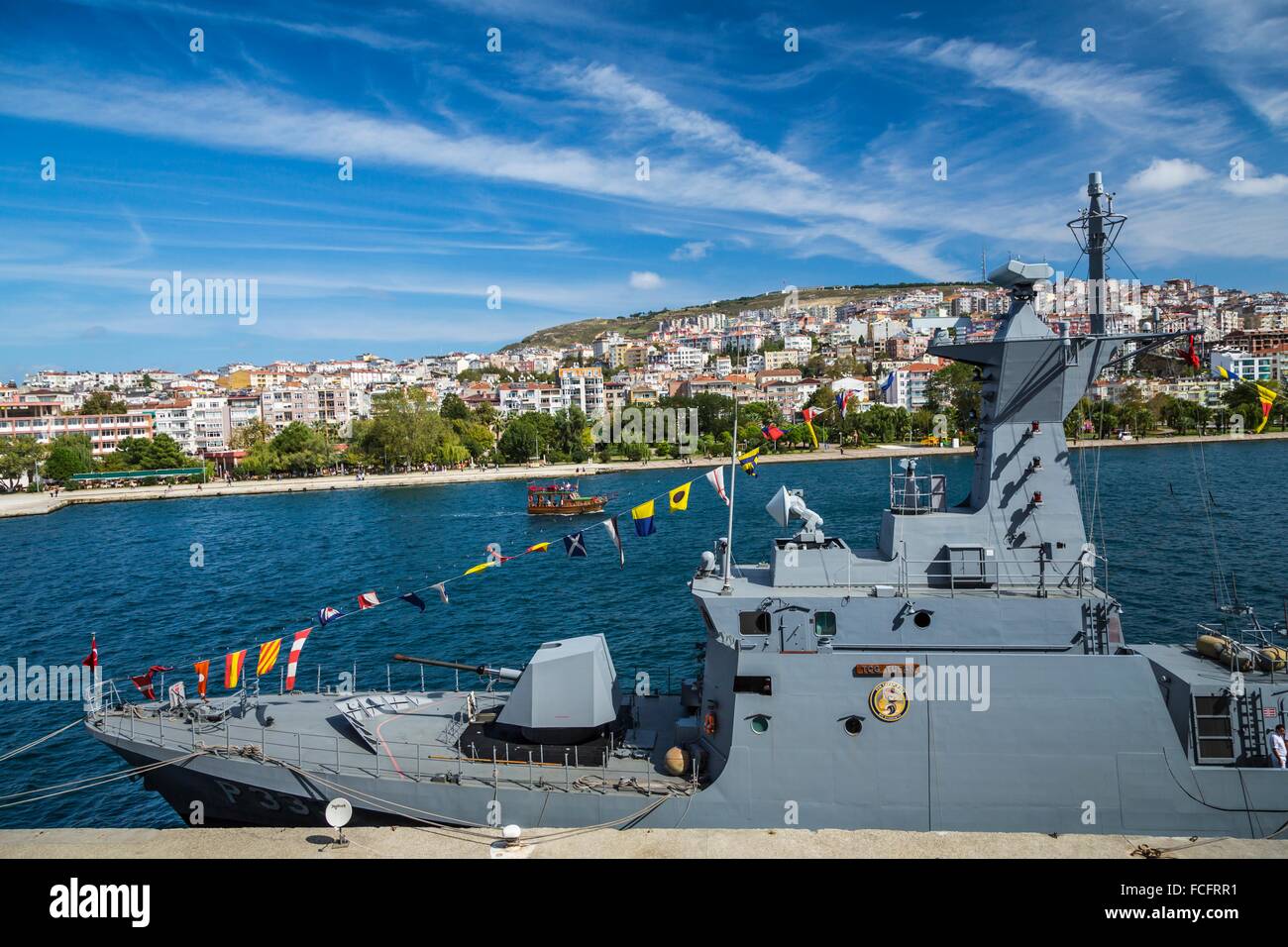 Eine türkische Militärschiff im Schwarzen Meer Hafen Stadt Sinop, Türkei. Stockfoto