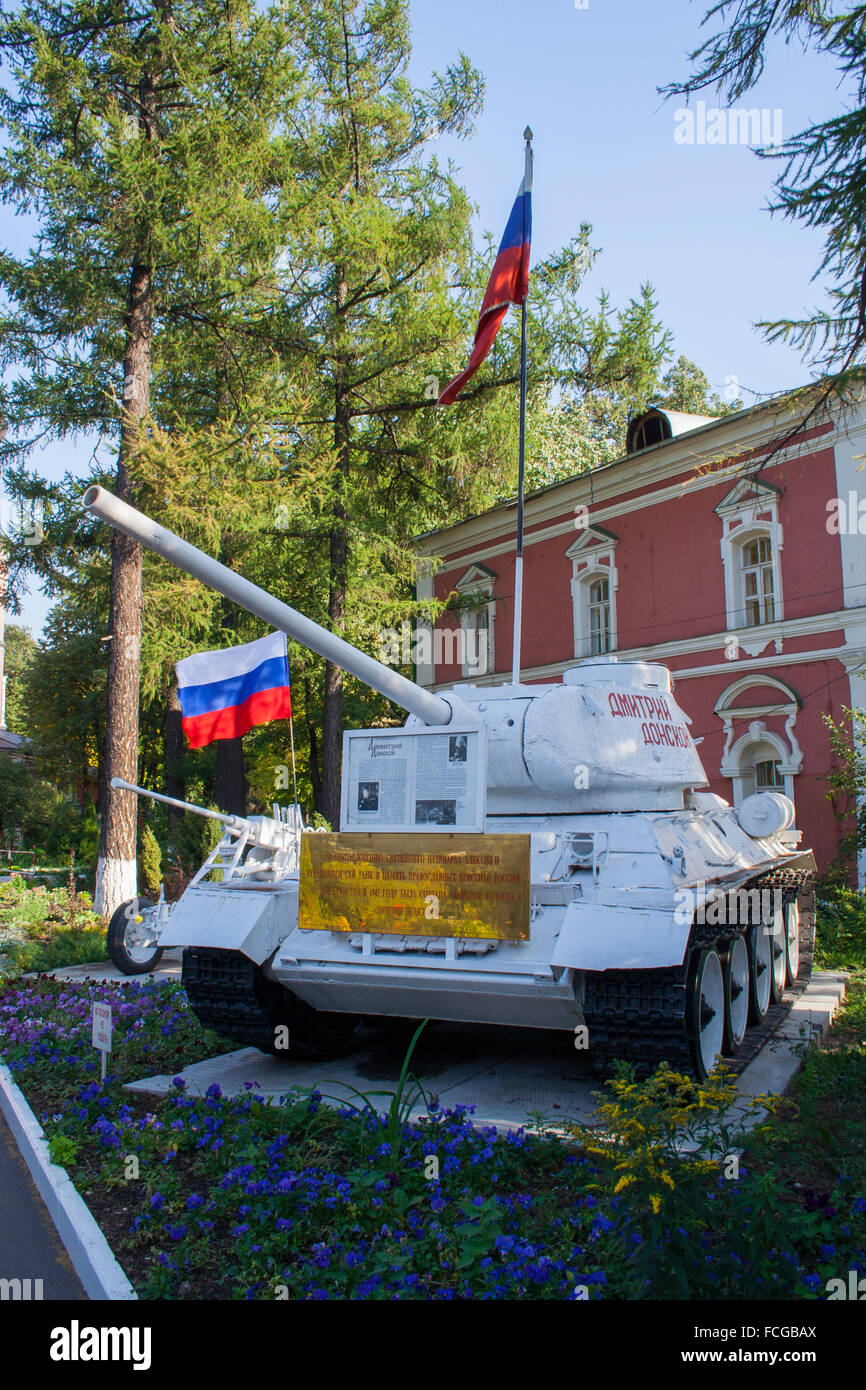 Welt Krieg II T-34 Panzer von Dmitry Donskoy Battalion in Donskoj-Kloster, Moskau, Russland Stockfoto