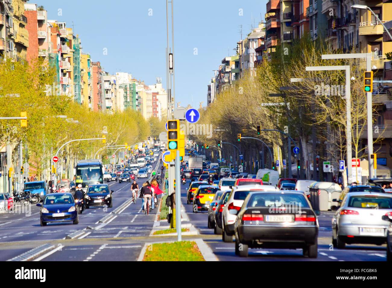 avenida-del-paralelo-fotos-und-bildmaterial-in-hoher-aufl-sung-alamy