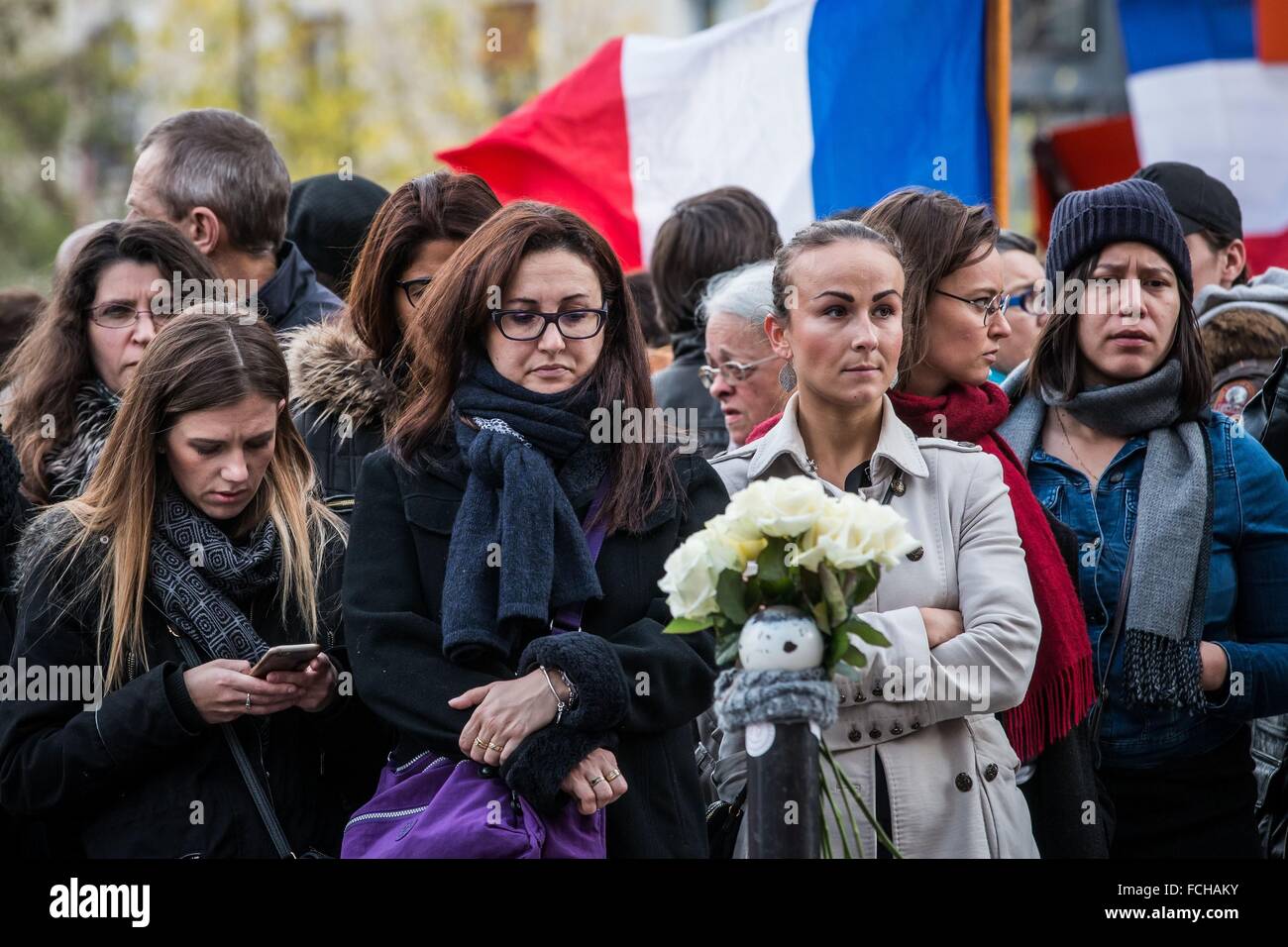 TERRORANSCHLÄGE IN PARIS VERÜBT MITGLIEDER DER ISIS, ISLAMISCHE STAAT, 11. ARRONDISSEMENT, PARIS (75), ILE DE FRANCE, FRANKREICH Stockfoto