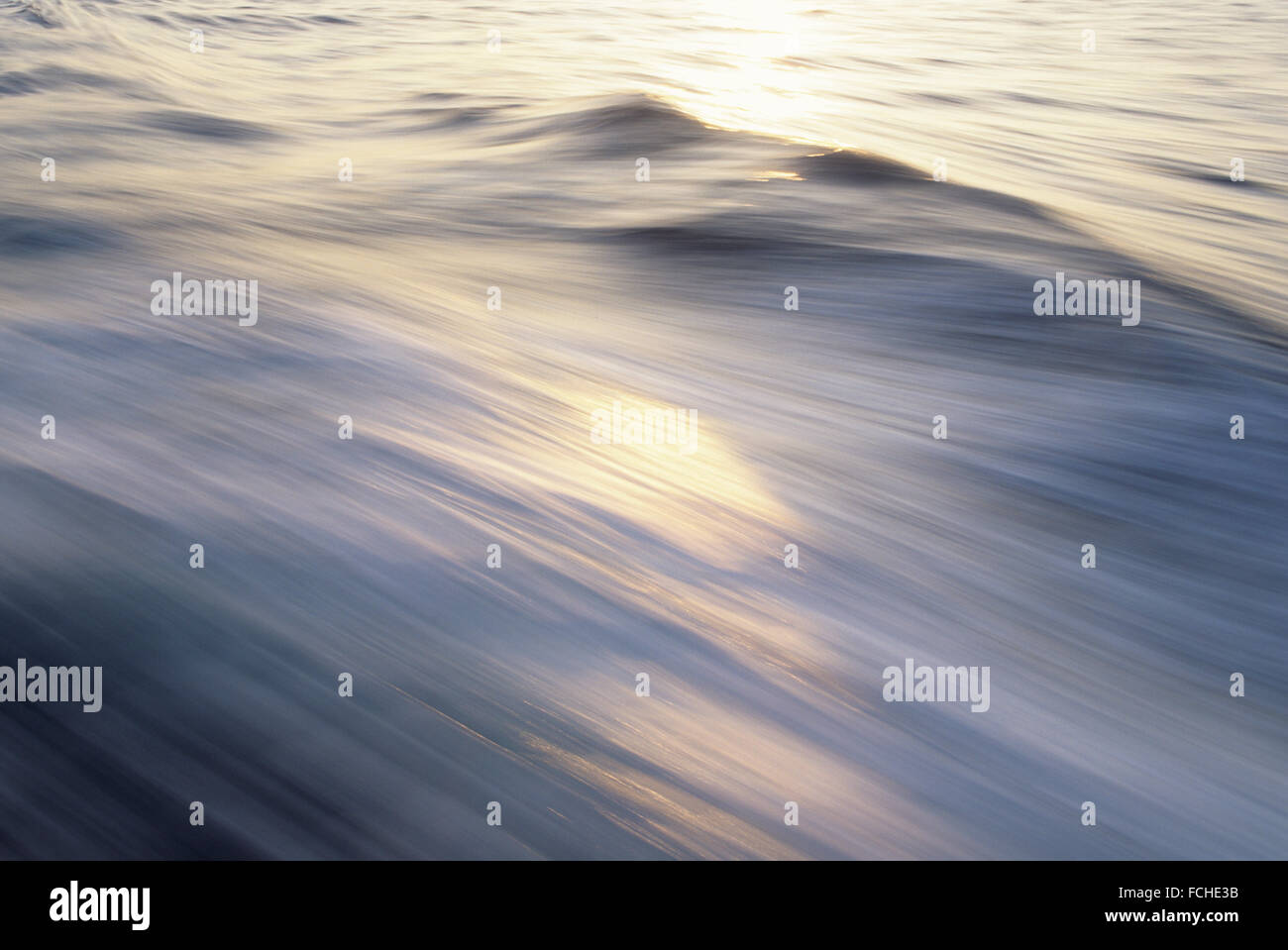 Republik Palau, Ozean-Detail, Wasser durch Bewegung von bewegten Boot verschwommen. Stockfoto