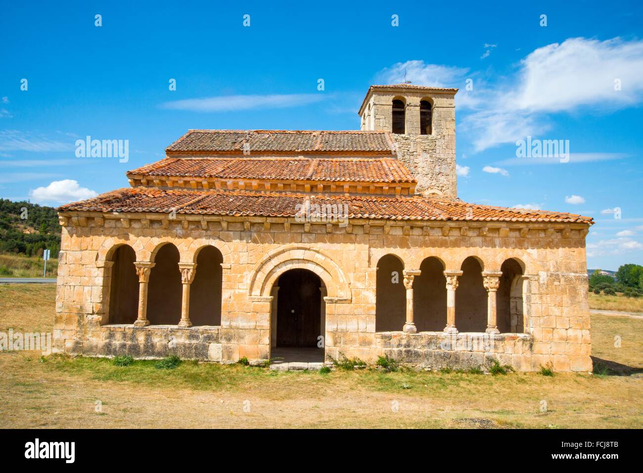 Romanische Kirche Virgen de Las Vegas. Requijada, Provinz Segovia,  Kastilien-Leon, Spanien Stockfotografie - Alamy