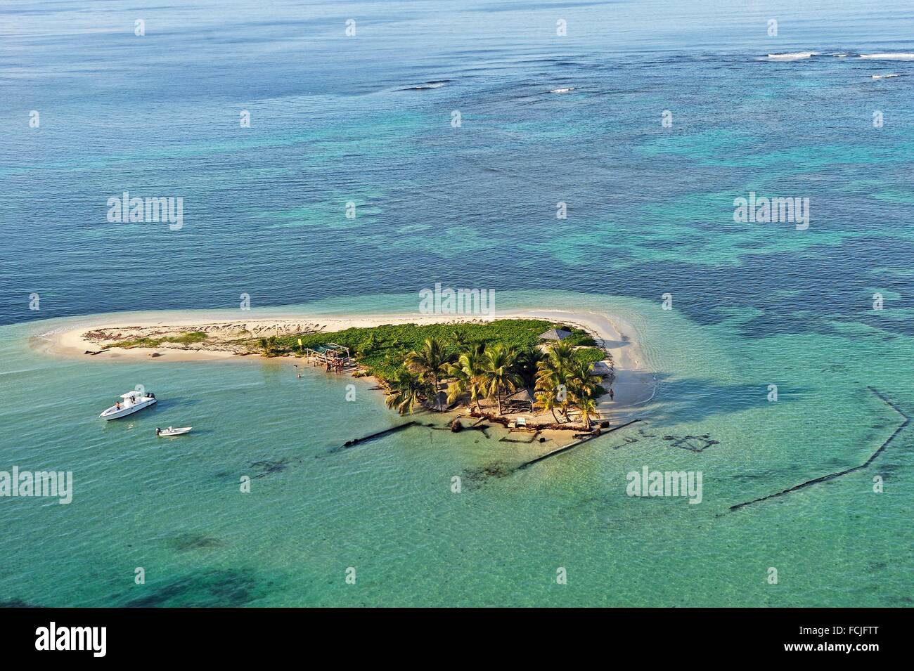 Luftaufnahme des Caret Islet, Grand Sackgasse Marin aus Sainte-Rose, Basse-Terre, Guadeloupe, Überseeregion Stockfoto
