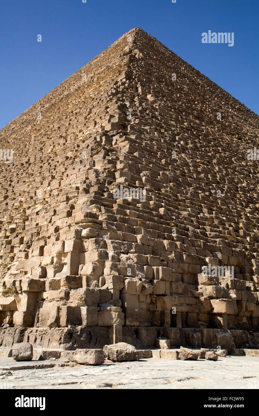 Große Pyramide von Cheops, die Gizeh-Pyramiden, Gizeh, Ägypten Stockfoto