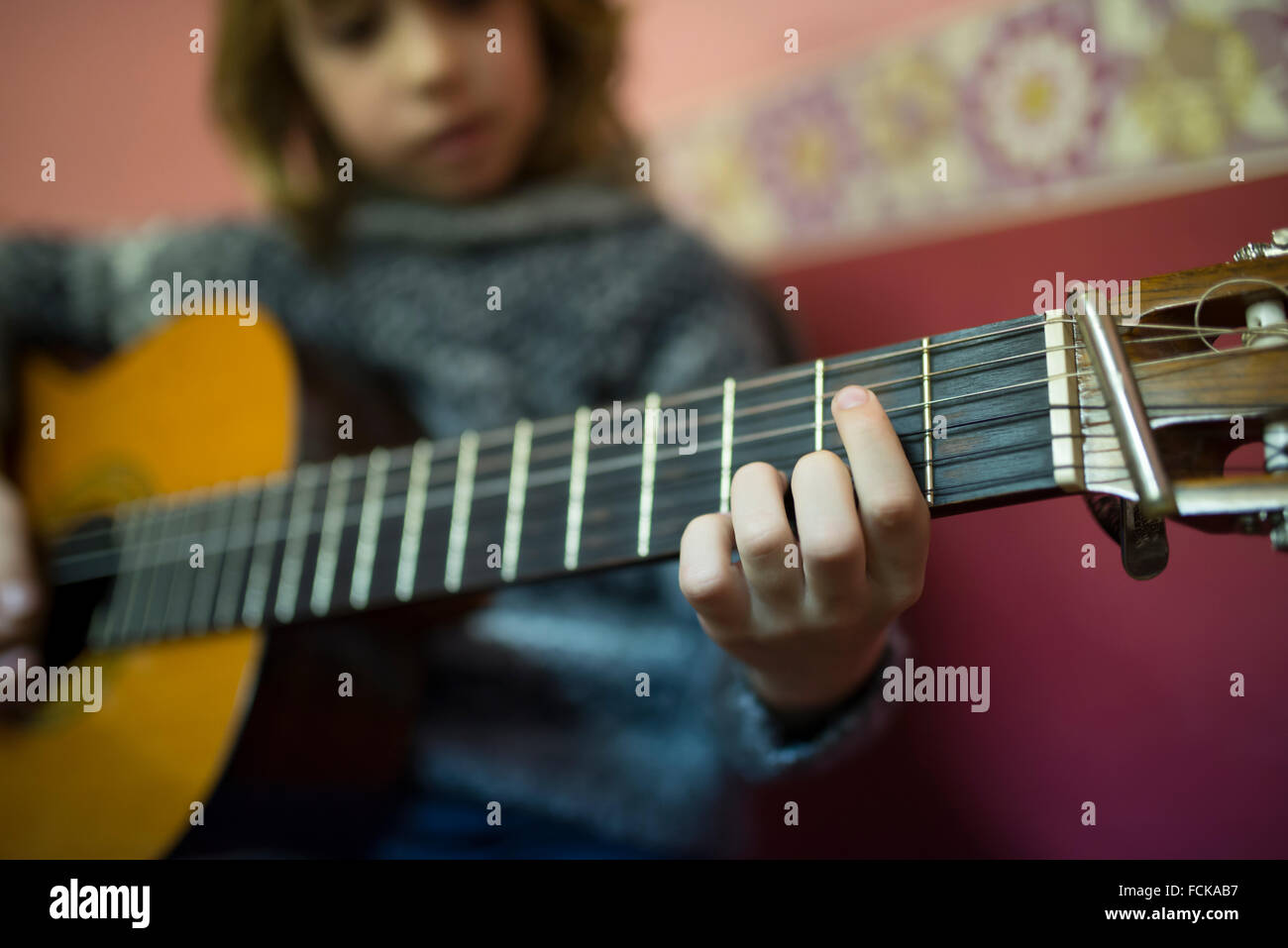 Close Up Image Spanish Guitar Stockfotos und -bilder Kaufen - Alamy