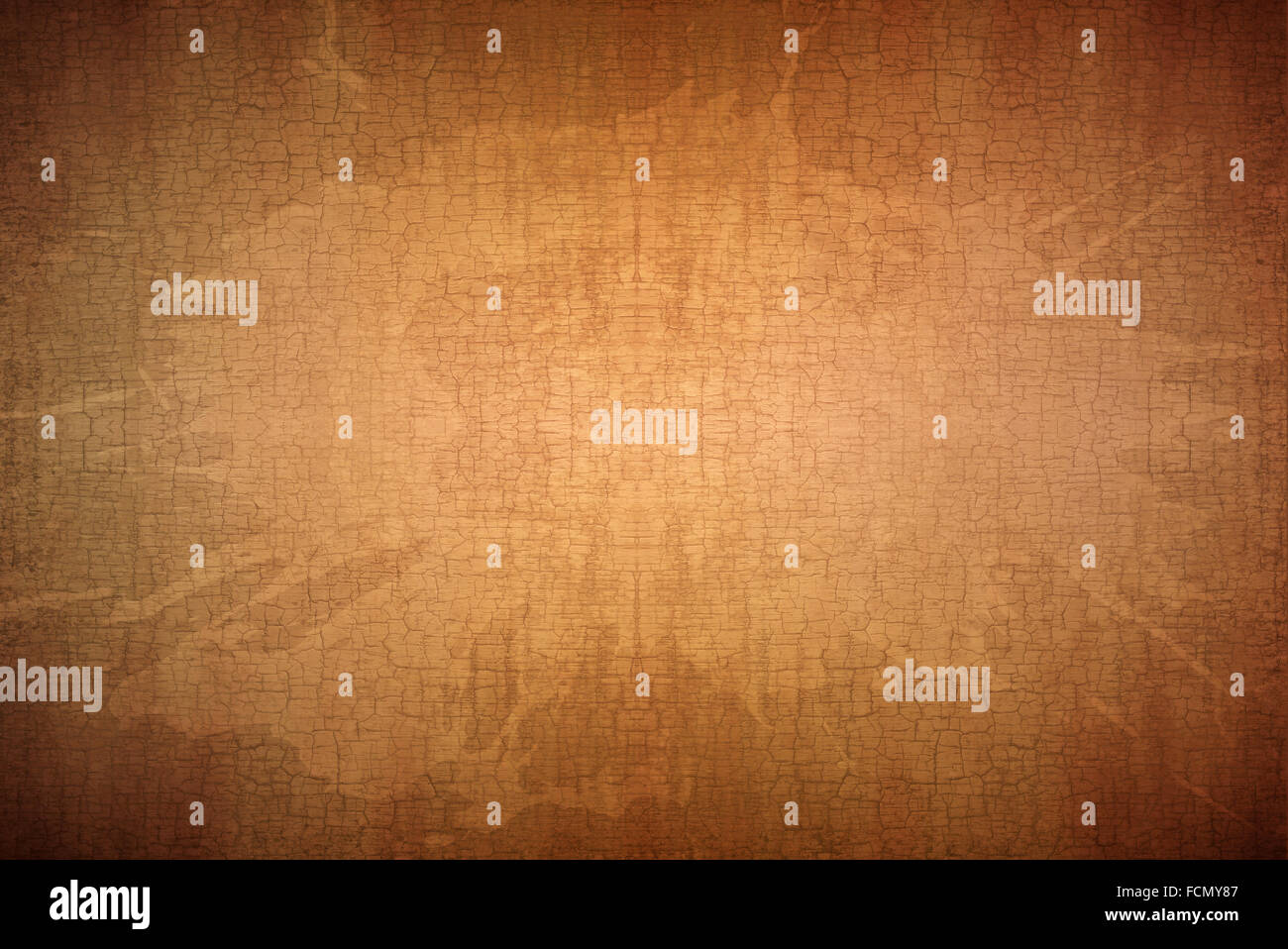 Grungy gebeizt und antik braun Papier Hintergrundtextur geknackt Stockfoto