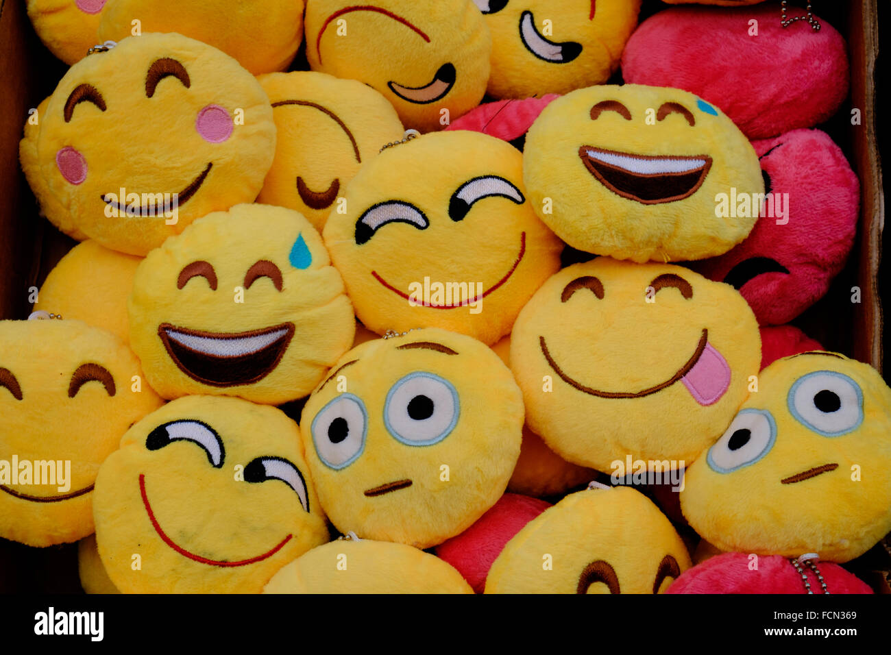Emoji Spielzeug zeigen verschiedene Emotionen Stockfoto
