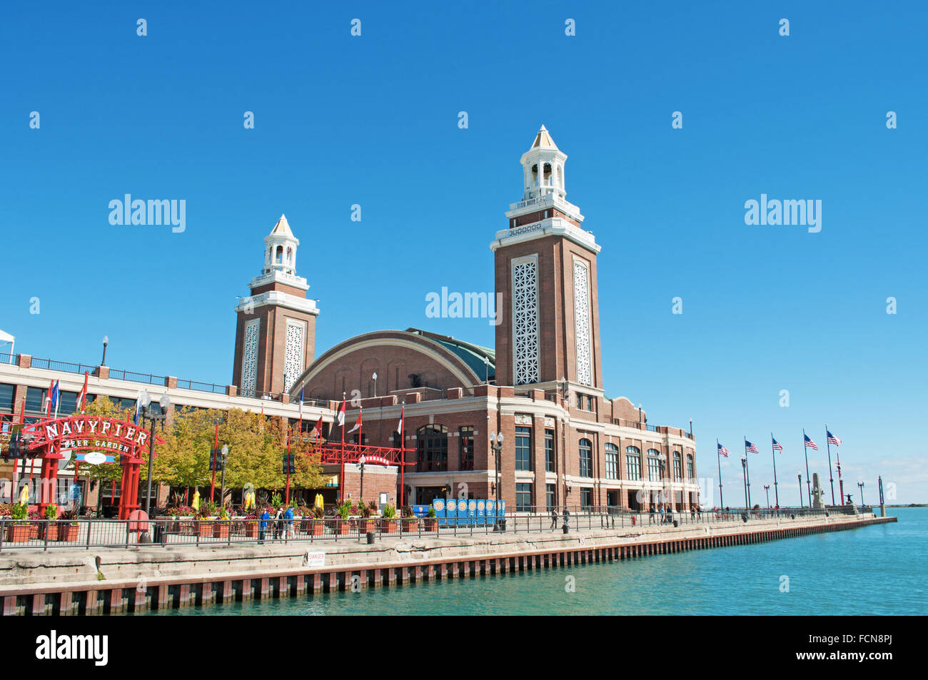 Chicago, Michigan Lake, Illinois, Vereinigte Staaten von Amerika: Blick auf den Aon Grand Ballroom, der Navy Pier, Auditorium Stockfoto