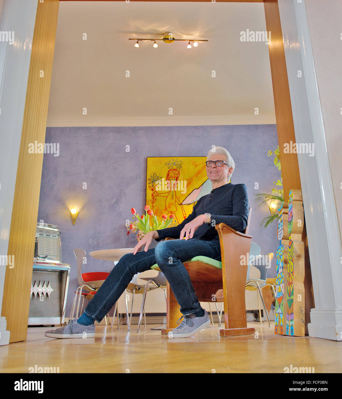 Deutscher Buhnenbildner Bernhard Henrich Von Studio Babelsberg In