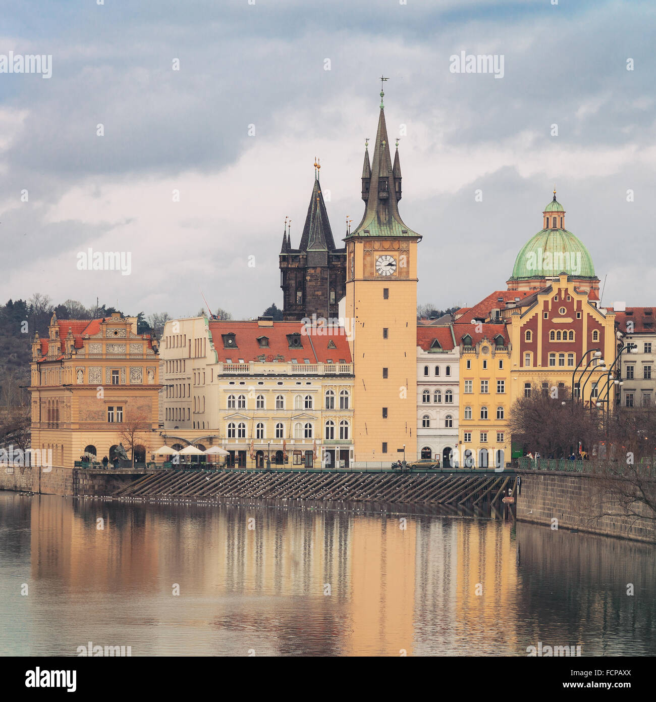 Landschaft des Kais in Prag Stockfoto