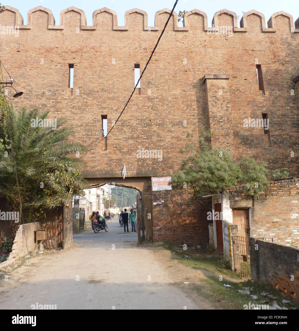 Eine befestigte Straße in Darbhanga Stadt von Bihar Zustand Indien Stockfoto