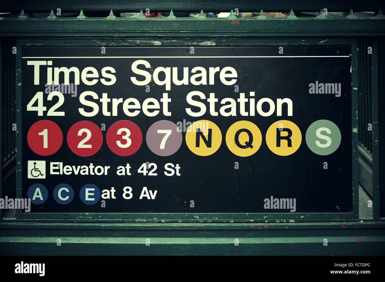 Eingang der u-Bahn Station in New York City Times Square Stockfoto