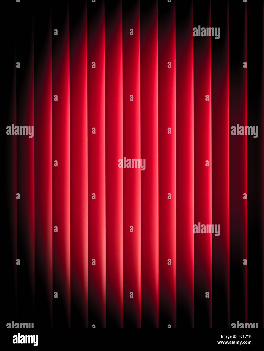 Beleuchtung-Bühne mit roten Vorhang. Einfachen, minimalistischen Stil. Stockfoto