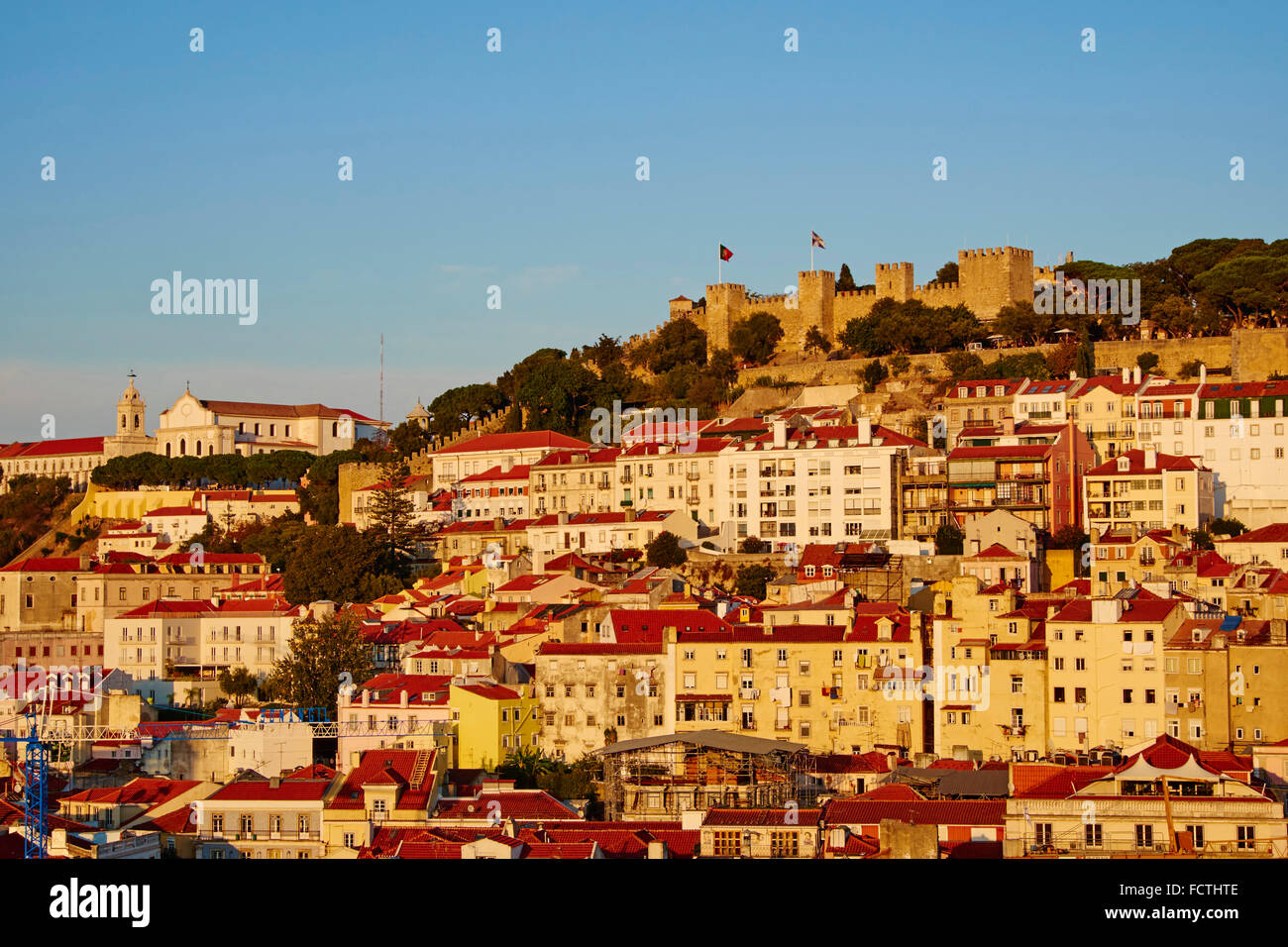 Portugal, Lissabon, Stadt und Burg Castelo Sao Jorge oder St. George Stockfoto