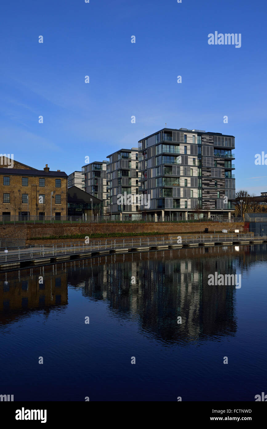 Grand Union Canal, Kings Cross Entwicklung, Camden, London N1, Vereinigtes Königreich Stockfoto