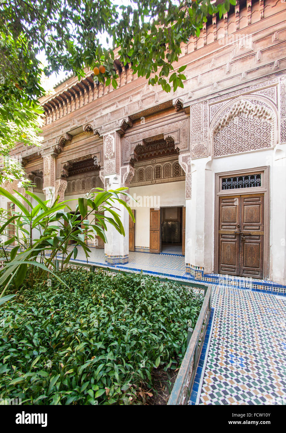 Innenhof der Bahia Palast in Marrakesch, Marokko. Stockfoto