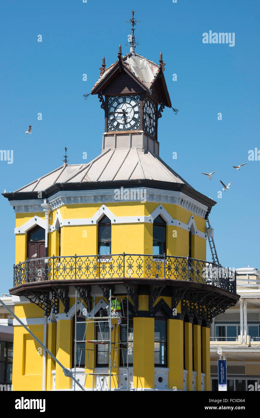 Viktorianische Uhrturm, Victoria & Albert Waterfront, Cape Town, Western Cape Province, Südafrika Stockfoto