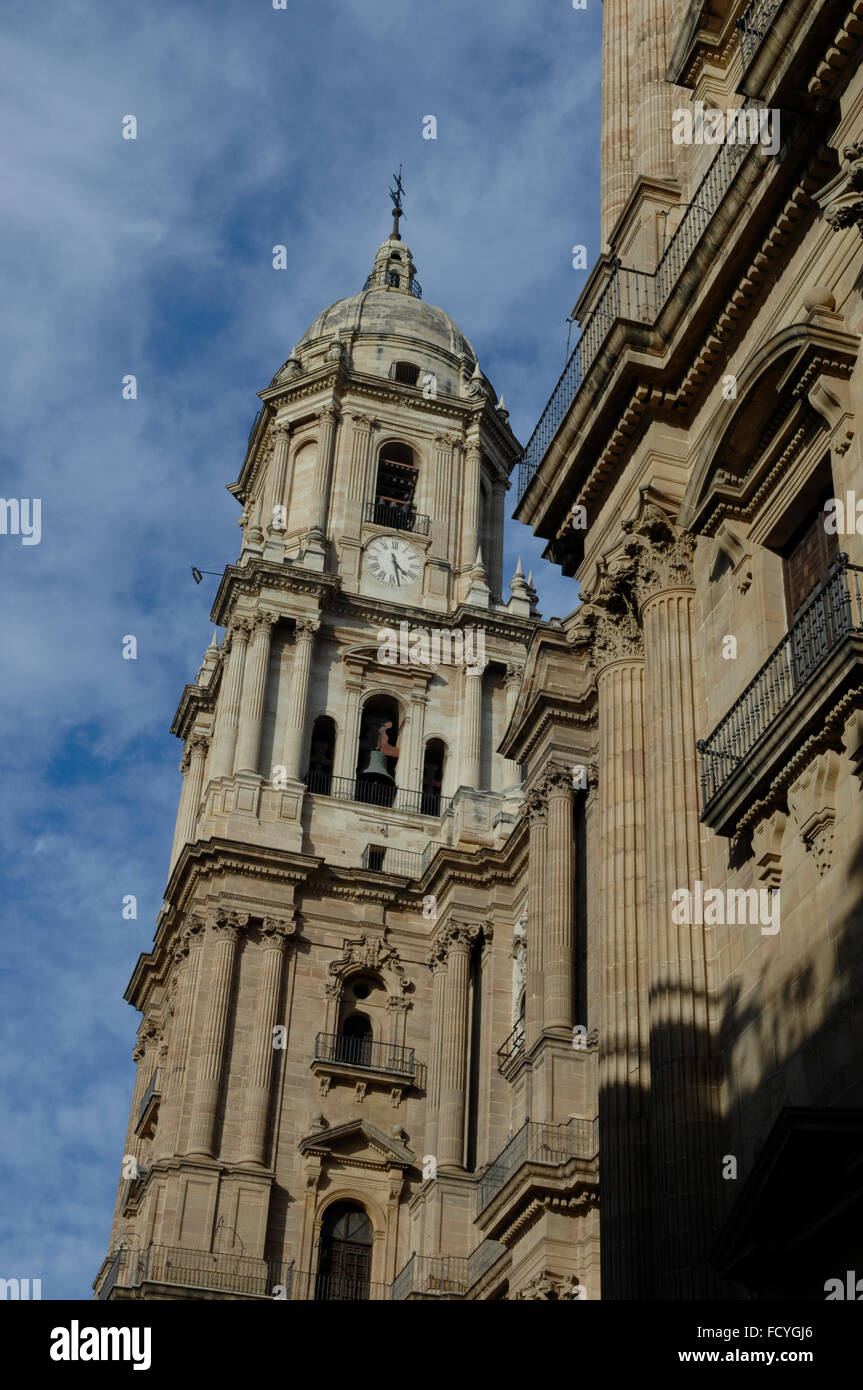 Die Kathedrale der Menschwerdung und der Dom-Museum. Oft als "La Manquita" Bedeutung "einarmige Dame", Malaga, Kosten Stockfoto