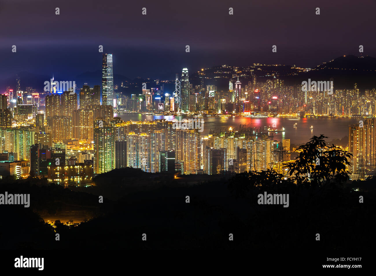 Die Hong Kong Skyline von Kowloon Kam Shan gesehen Stockfoto