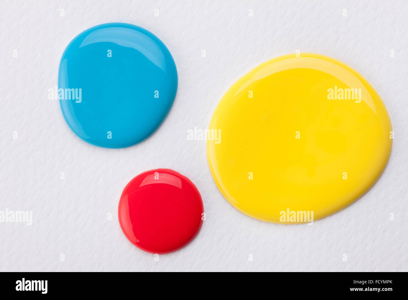 Rote, blaue, gelbe Farbe der Farbe Punkte Stockfoto