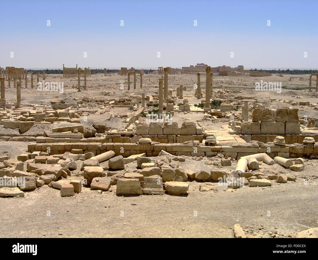 Diocletian Camp römischen Reiches Ruinen in der alten semitischen Palmyra 16. Juni 2006 in heutigen Tadmur, Homs, Syrien. Archäologisches Datum findet die Stadt bis in die Jungsteinzeit und es wurde berichtet, dass im Jahr 2015 von militanten islamischen Staat zerstört wurden. Stockfoto