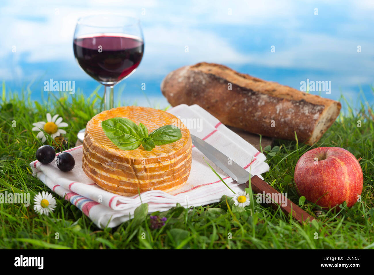 Käse, Wein und Brot, Normandie kulinarische Szene Stockfoto
