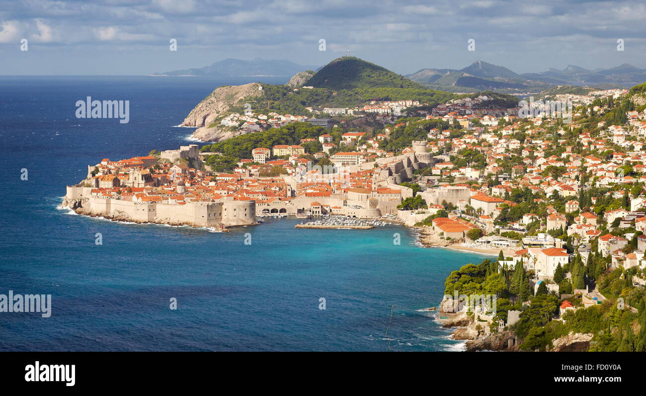 Dubrovnik, Altstadt, Luftbild vom Hügel, Kroatien Stockfoto
