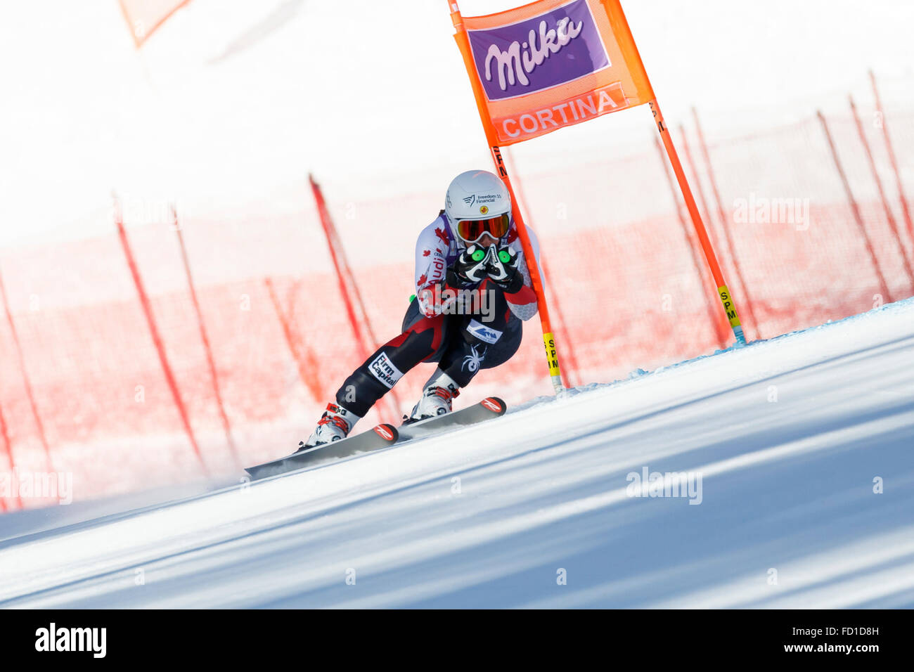 Cortina d ' Ampezzo, Italien 23. Januar 2016. YURKIW Larisa (Can) im Wettbewerb mit der Audi Fis Alpine Ski World Cup Women-downhill-Rennen auf der Olympia-Kurs in der Bergkette der Dolomiten. Stockfoto