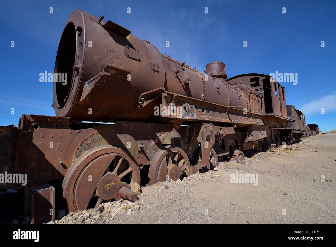Verrostete alte Lokomotive, Cementerio de los Trenes, Gemeinde Uyuni, Gemeinde Uyuni, Departamento Potosí, Altiplano, Bolivien Stockfoto