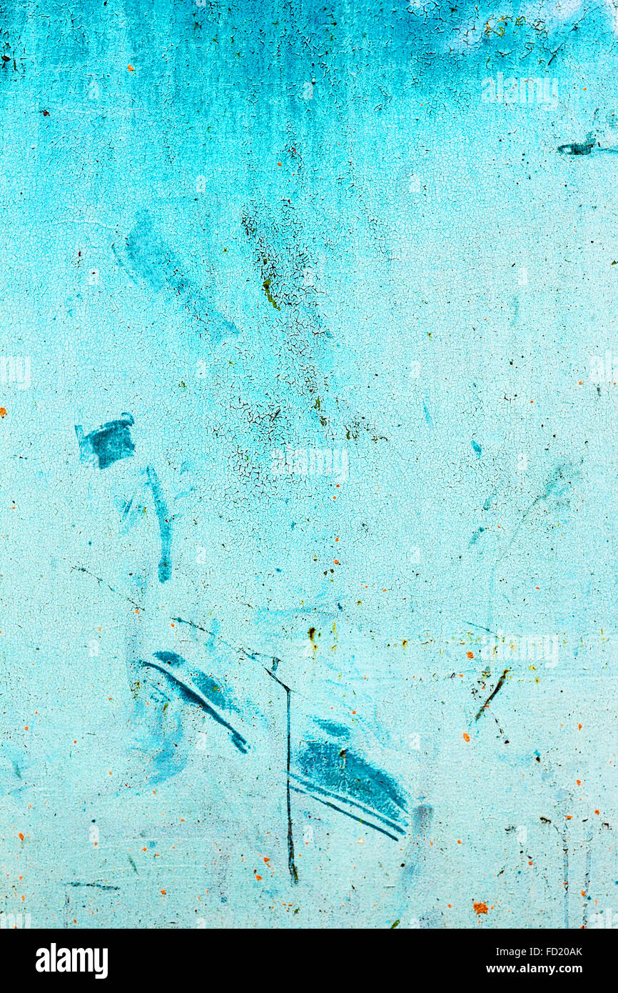 Kreative schönen blauen Hintergrund, blaue Sprühfarbe auf Beton Risse und Kratzer. Landschaftsstil. Grunge konkrete sur Stockfoto