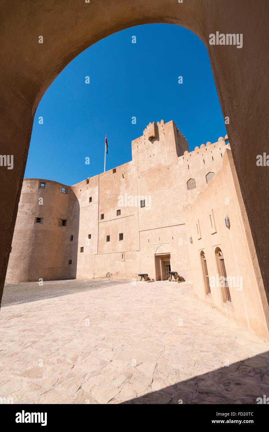 Außenansicht des historischen Fort von Jabrin in Oman Stockfoto