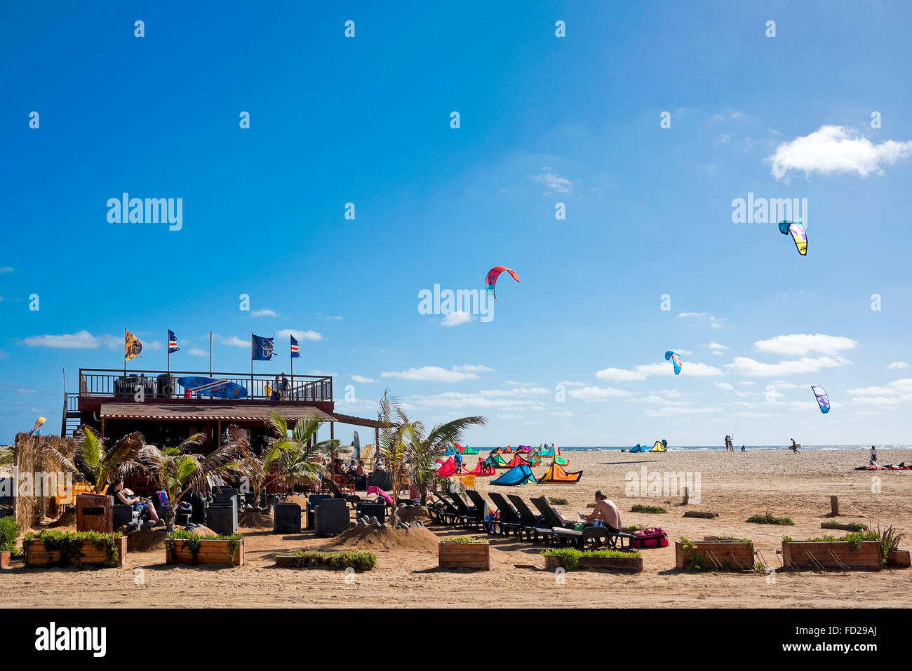 Horizontale Ansicht einer Strand-Bar in Kap Verde. Stockfoto