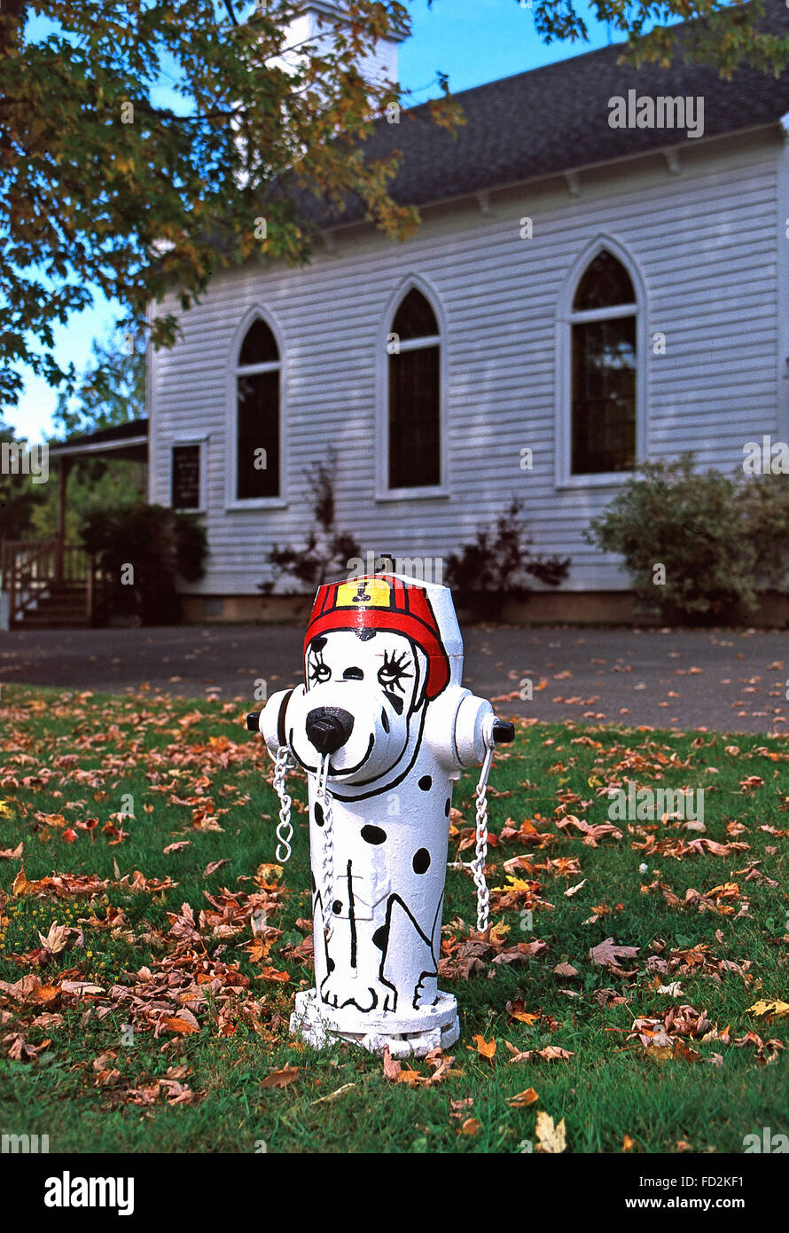 Decorated Fire Hydrant Stockfotos Decorated Fire Hydrant Bilder