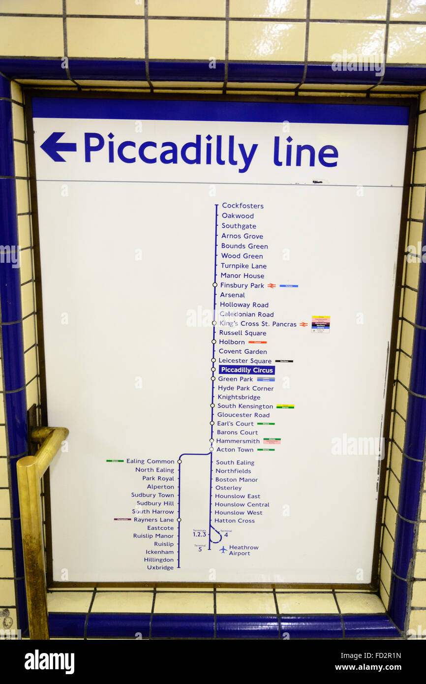 Planen Sie mit u-Bahnstationen auf der Piccadilly Line, London Stockfoto