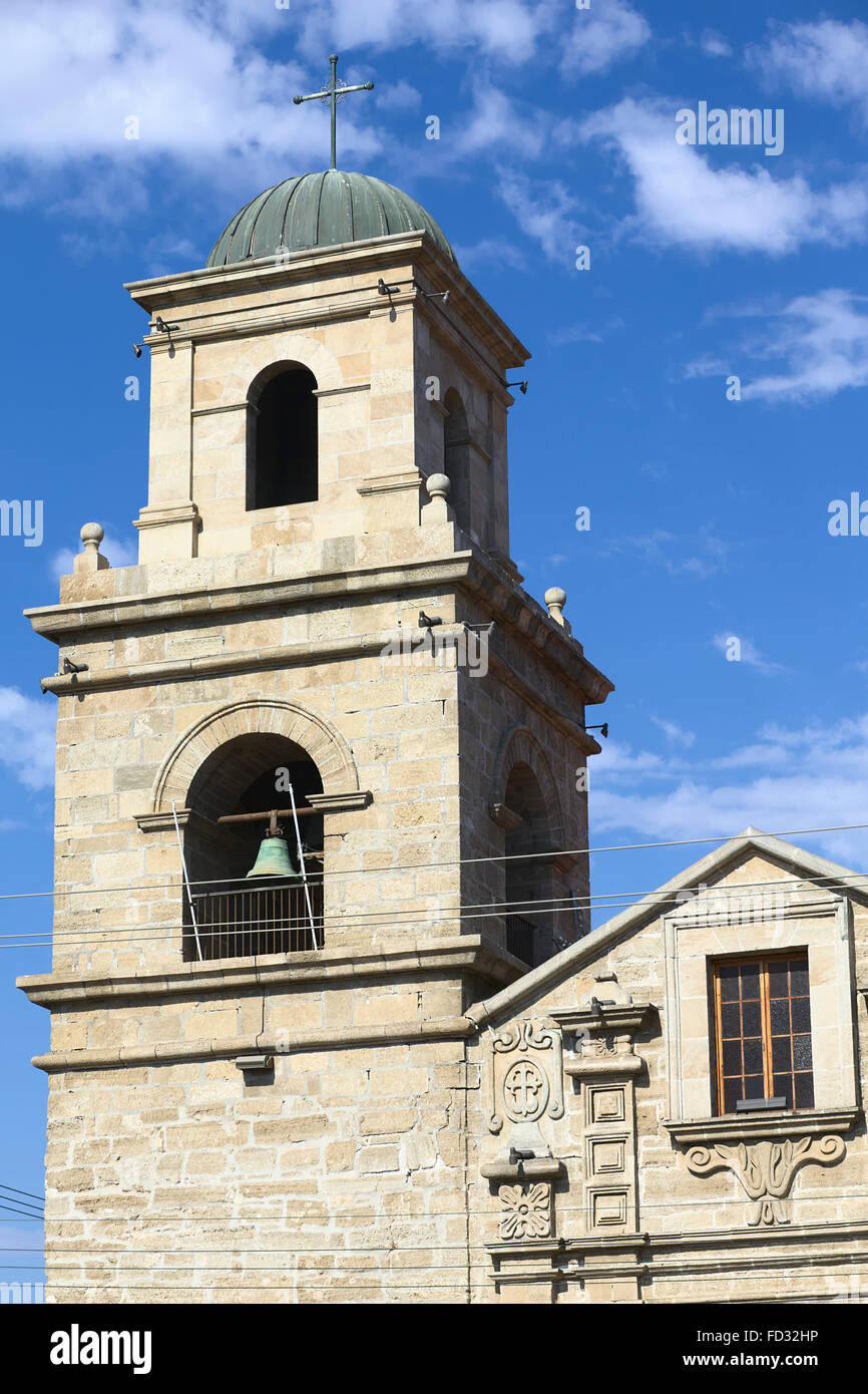 LA SERENA, CHILE - 19. Februar 2015: Der Glockenturm der Kirche San Francisco in der Innenstadt Stockfoto