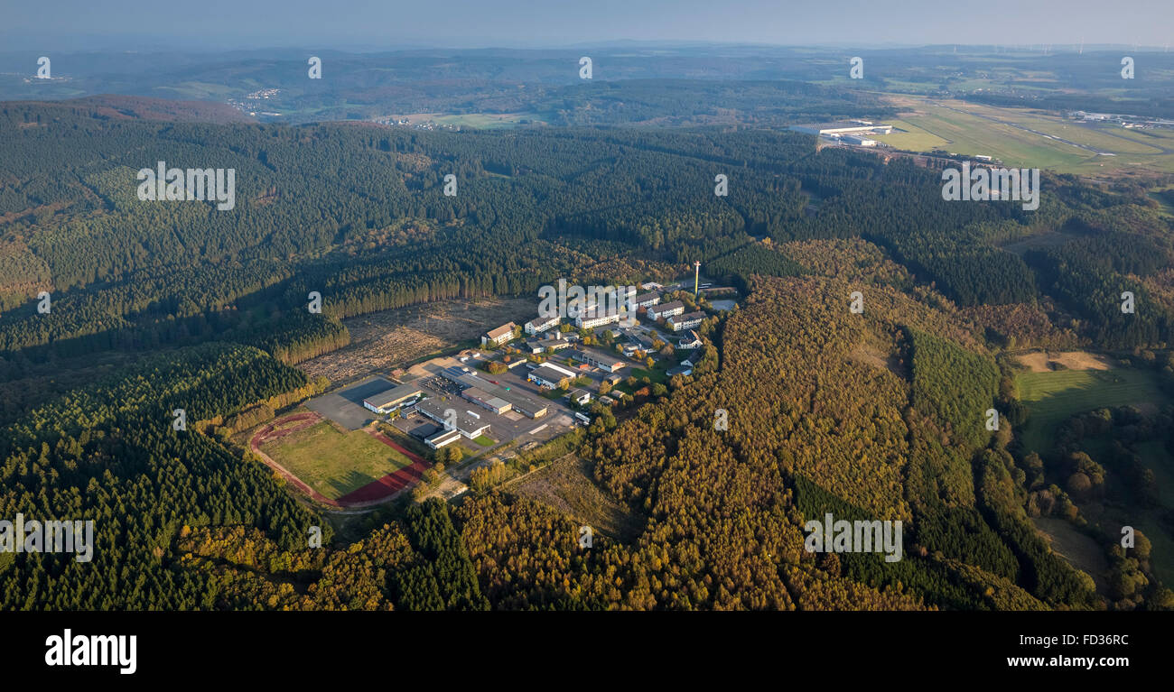 Luftaufnahme, Flüchtlingszentrum im ehemaligen Siegerland-Kaserne in Burbach, Misshandlung von Flüchtlingen von den Sicherheitsdiensten Stockfoto