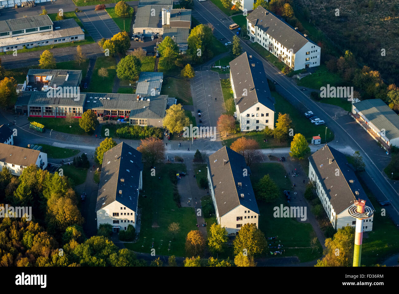 Luftaufnahme, Flüchtlingszentrum im ehemaligen Siegerland-Kaserne in Burbach, Misshandlung von Flüchtlingen von den Sicherheitsdiensten Stockfoto