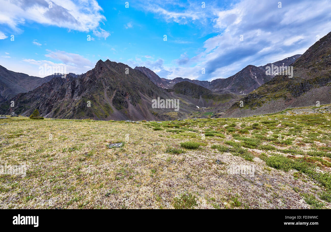 Im Bereich der alpinen Tundra in Ostsibirien. Sayan. Russland Stockfoto