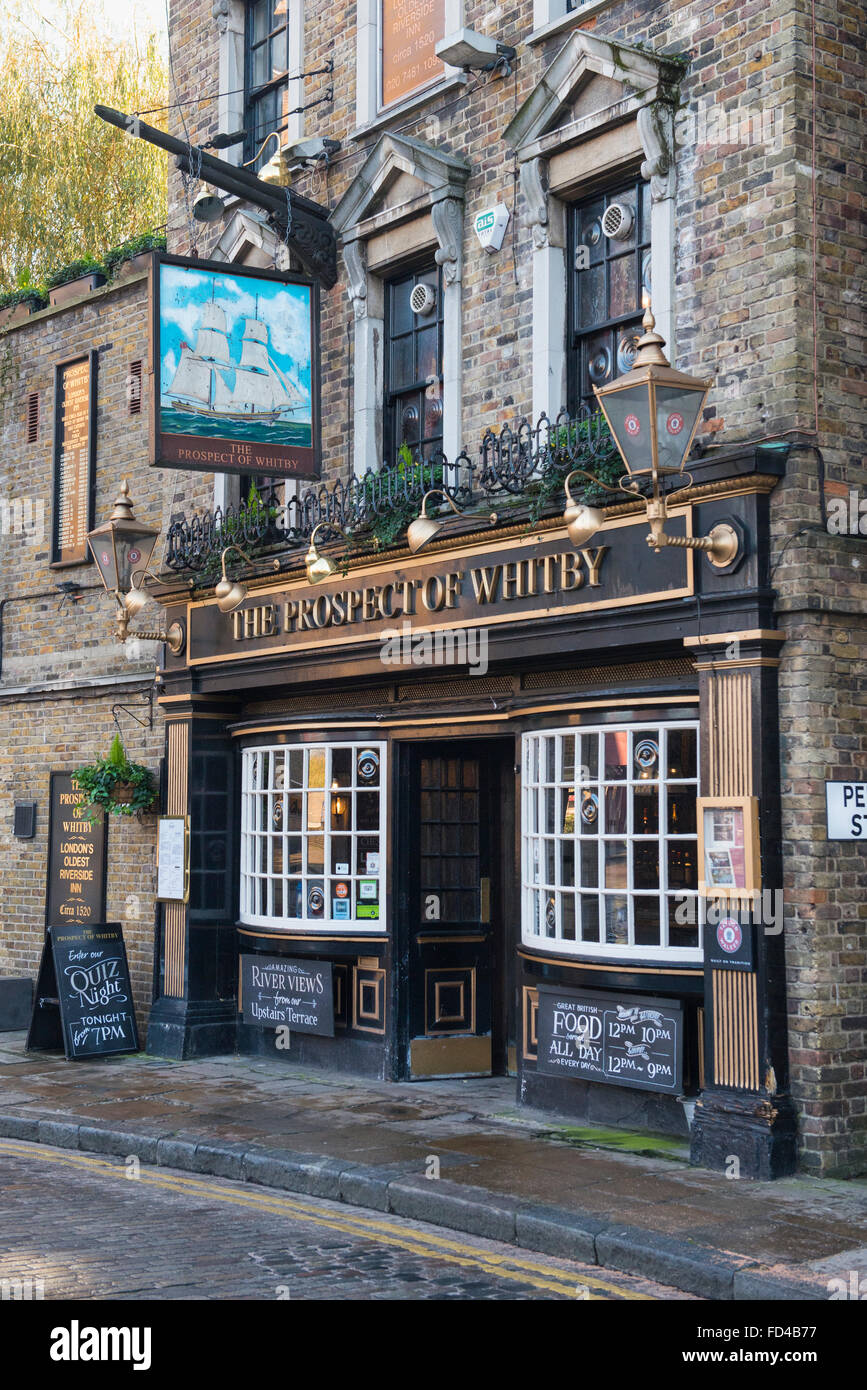 London East End Wapping Prospect of Whitby Londons älteste traditionelle Wahrzeichen am Fluss Themse Pub bar Inn c 1520 Stockfoto