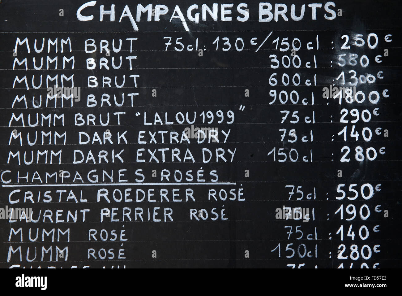 Saint-Gervais-Les-Bains. Die Folie Douce. Champagner-Liste. Stockfoto