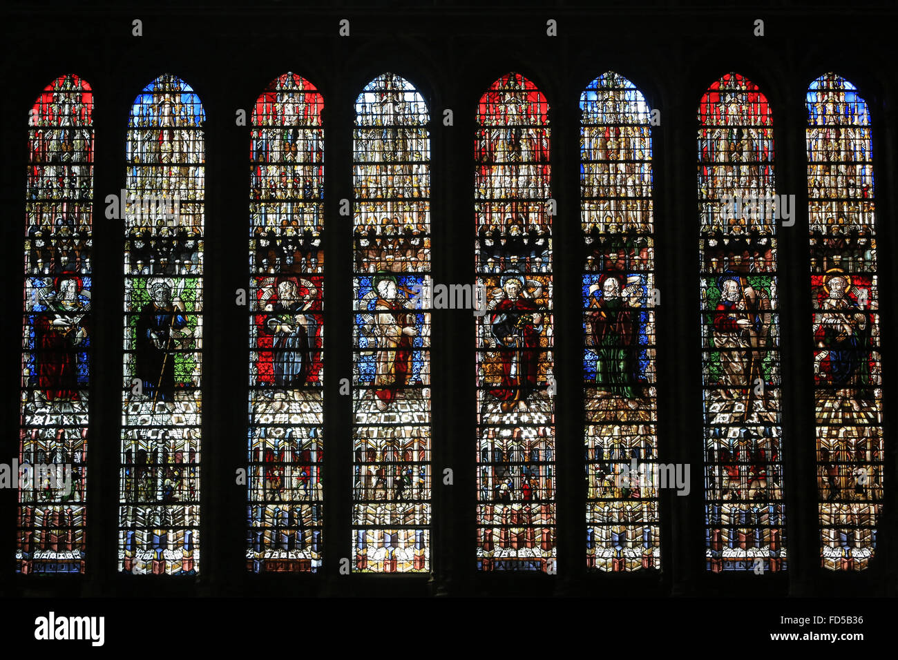Von oben nach unten: acht Heiligen, acht und acht Heiligen Apostel mit den Artikeln des Glaubensbekenntnisses unter ihren Füßen und die Szenen-o Stockfoto