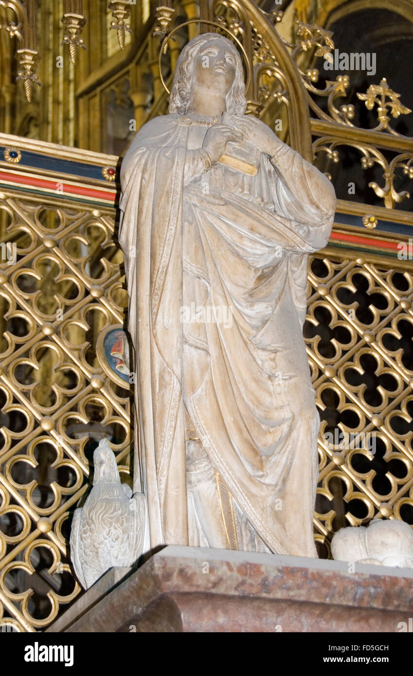 TSCHECHISCHE; BÖHMEN; PRAG.  INNENRAUM ST. VEITS-DOM; STATUE DES JUNGEN WENZEL Stockfoto