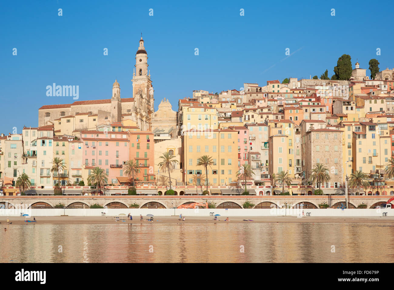 Menton, beherbergt alte Stadt am Morgen, Côte d ' Azur Stockfoto