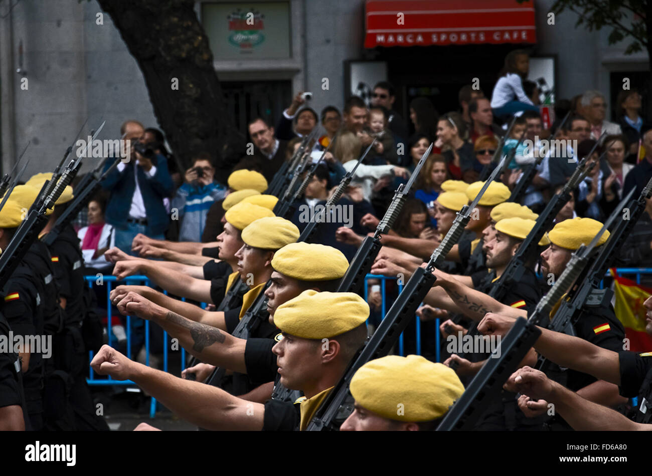 Ein Parade-Proccesion in Castellana Straße, Madrid, Spanien Stockfoto