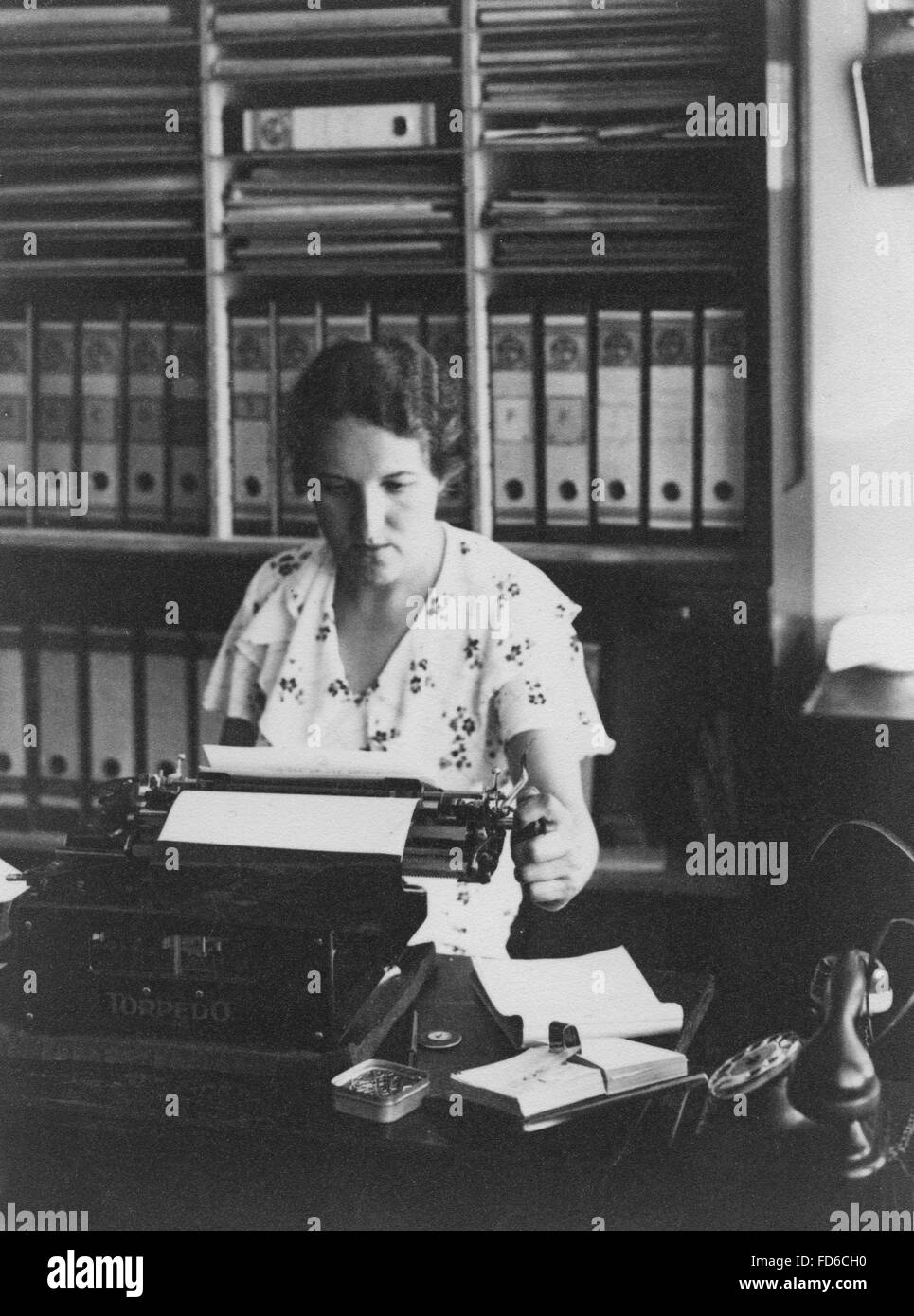 Sekretärin, um 1930 Stockfoto