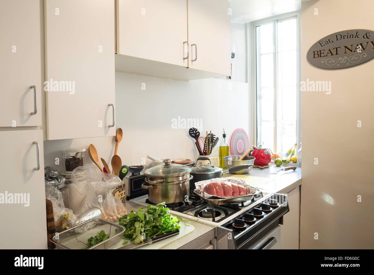 Pantry-Küche in Midtown Manhattan, NYC, USA Stockfoto
